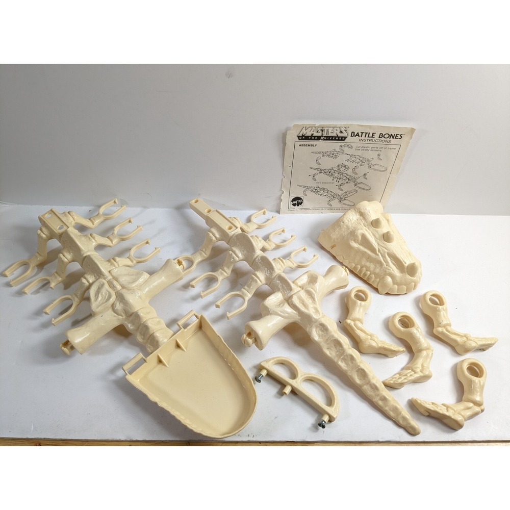 MOTU Vintage He-Man 1984 BATTLE BONES Action Figure Carrier Masters of universe - Picture 13 of 14